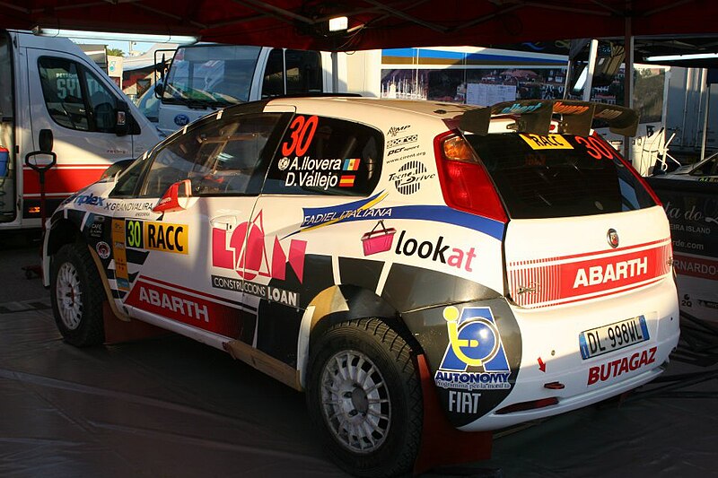 File:Fiat Punto S2000. Albert Llovera Catalunya 2011.jpg