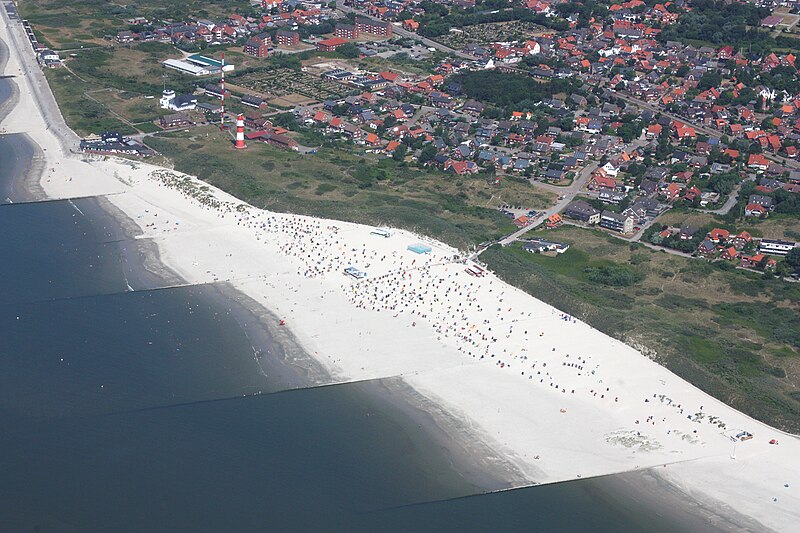 File:Flug Borkum 2010 055.JPG