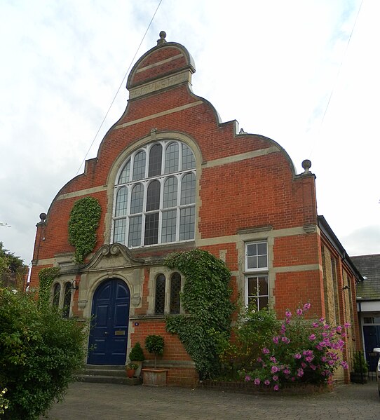 File:Former St John's Church Hall, Holly Bush Lane, Sevenoaks (July 2012) (1).JPG