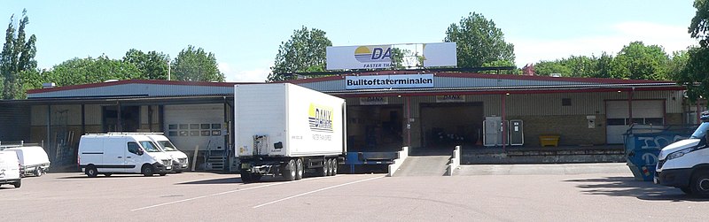 File:Fraktterminalen Bulltofta.jpg