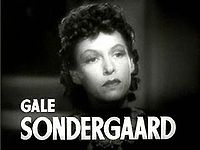 Gale Sondergaard elokuvassa Tyttöjä alle 20:n (Dramatic School, 1938)