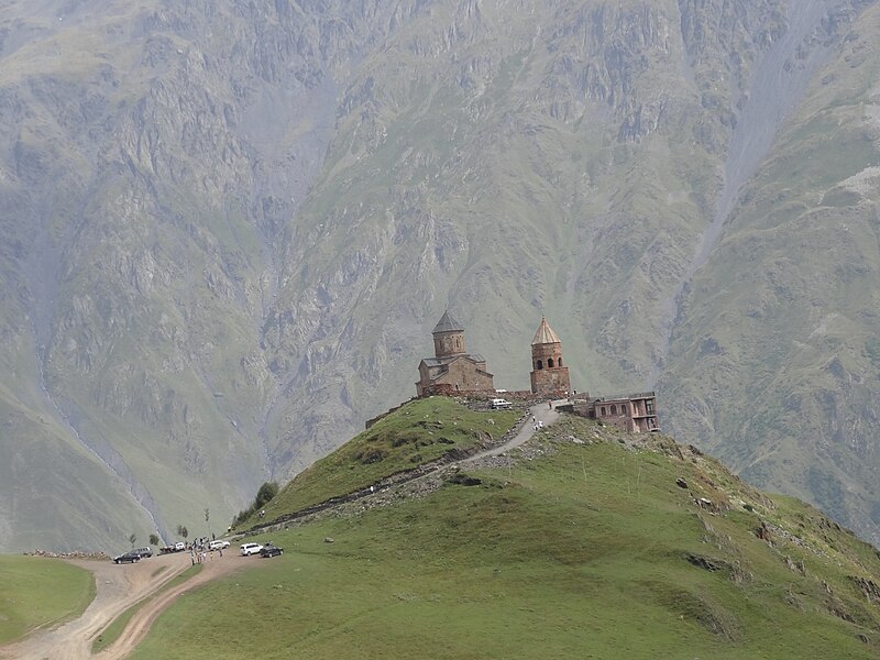 File:Gergeti Trinity Church - August 2013 01.jpg