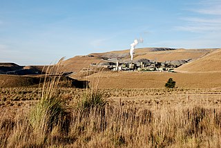 <span class="mw-page-title-main">Macraes Mine</span> Gold mine in New Zealand