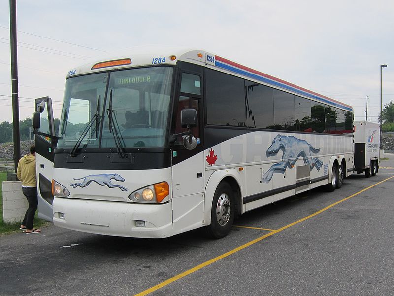 File:Greyhound Canada bus 1284 to Vancouver.jpg