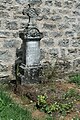 tombe d'enfant au cimetière d'Haillainville (Vosges).