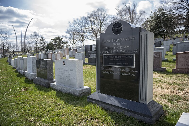 File:Headstone of U.S. Army Maj. Marie Therese Rossi-Clayton.jpg