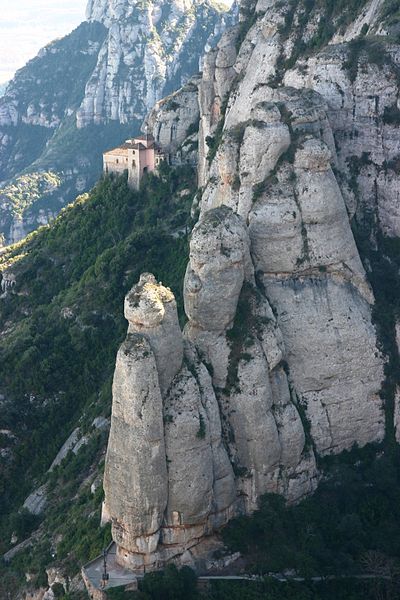 File:Hermitage of Santa Cova de Montserrat - Montserrat 2014 (3).JPG