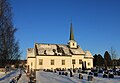 Hurdal kirke i vinterdrakt