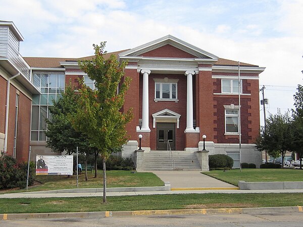 Independence Carnegie Library (2013)