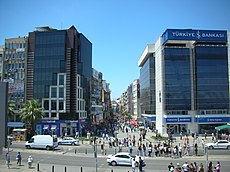 Karșıyaka Bazaar Street 2015.jpg