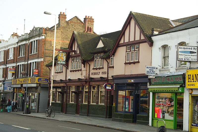 File:Kings Arms, Hanwell.jpg