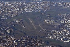 Vue de l'Aéroport de Lyon-Bron.