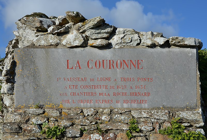 File:La Roche-Bernard 56 Plaque le Rocher 2013.JPG