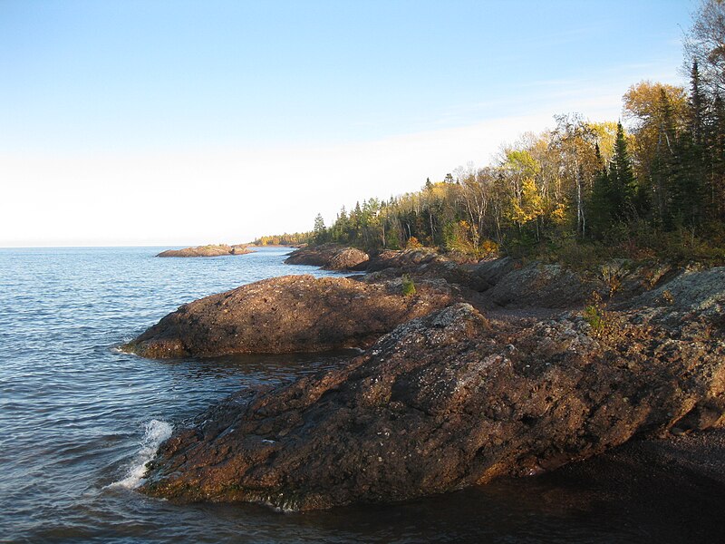 File:Lake Superior Coast.jpg