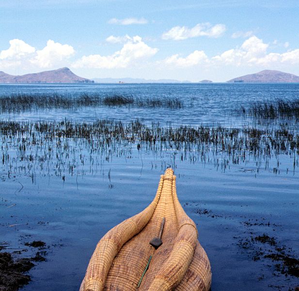 File:Lake Titicaca 3.jpg