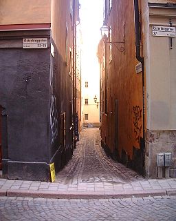 Lilla Hoparegränd alley in Gamla stan, Stockholm, Sweden