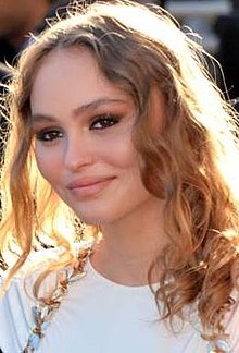 Lily-Rose Depp Cannes 2017 (cropped).jpg