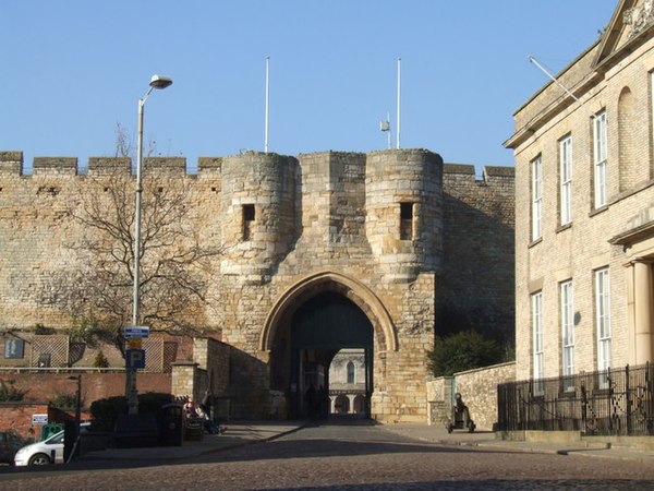 East Gate, Lincoln Castle