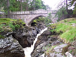 Linn of Dee.jpg