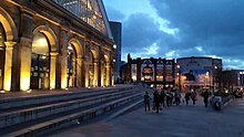 Liverpool Lime Street Station at night in December 2018. Liverpool Lime Street station 20181222 161656R.jpg