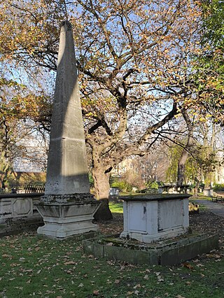 <span class="mw-page-title-main">St George's Gardens</span> Public park in Bloomsbury, London