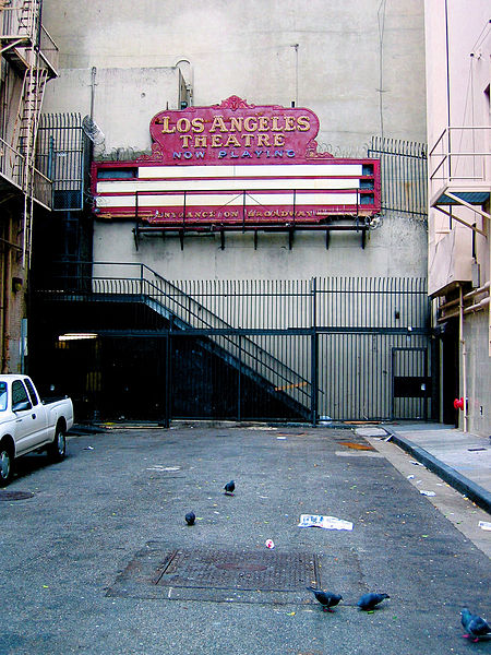 File:Los Angeles Theatre (149192312).jpg