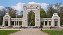 Mémorial de l'Escadrille La Fayette - vue globale et de face.jpg