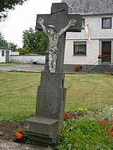 Wayside cross