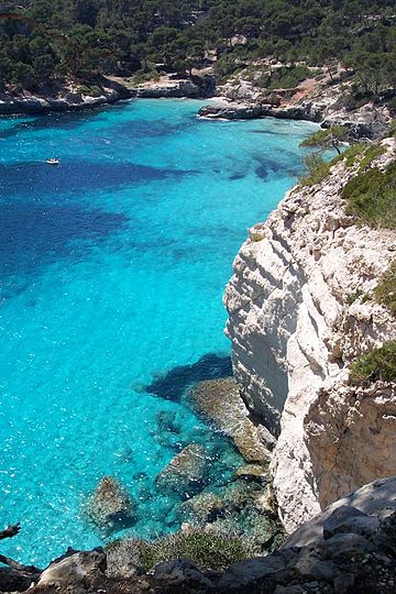 File:Menorca Cala Mitjana.jpg