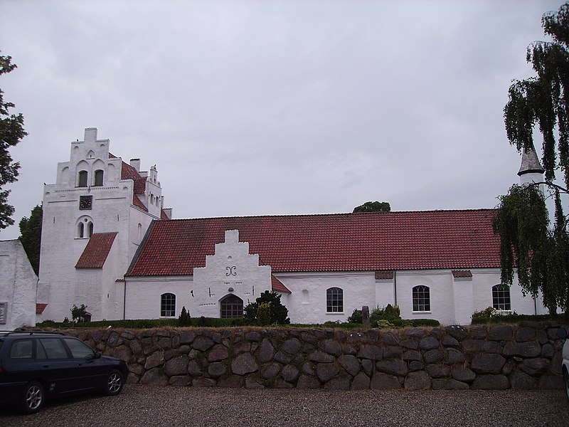 File:Mesinge Kirke.jpg