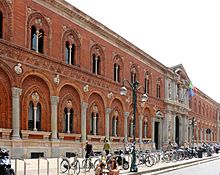 The University of Milan headquarters Milano, ca' granda, 01.jpg