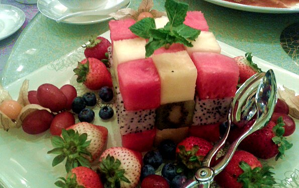 Mixed fruit in square shape