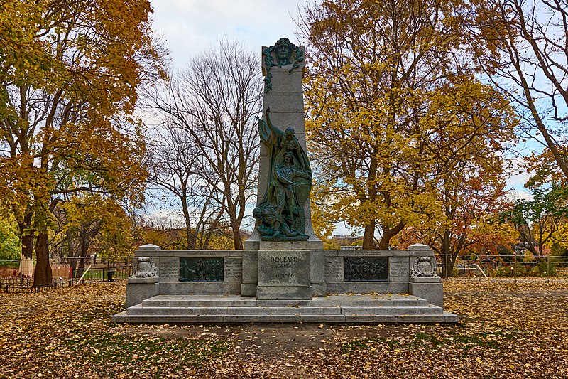 File:Monument to Dollard des Ormeaux, Oct 31 2022.jpg