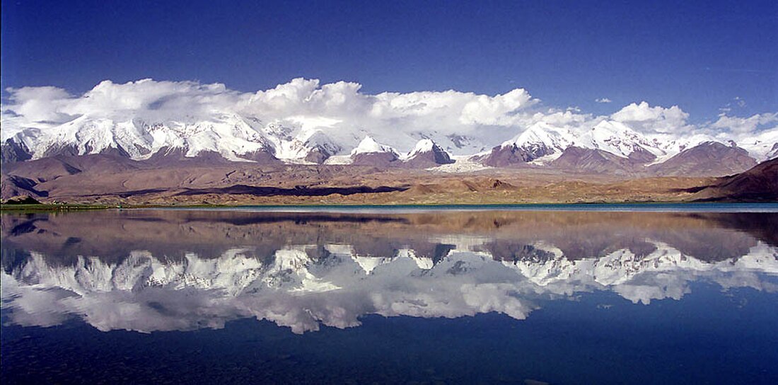 Lac Karakul