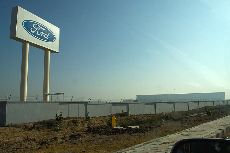 File:New Ford Motor Co. Factory in India Awaits Secretary Kerry For Tour Amid Vibrant Gujarat Summit (16260756592).jpg