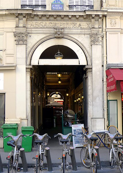 File:P1030396 Paris VIII passage Puteaux rue Pasquier rwk.JPG