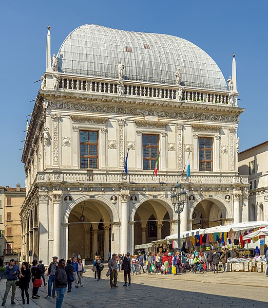 File:Palazzo della Loggia piazza Brescia.jpg