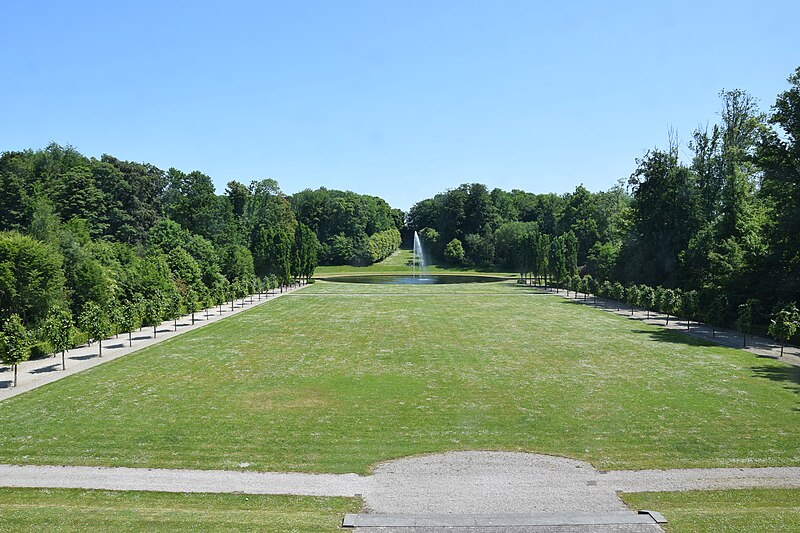 File:Parc of Seneffe castle 2023 - 02.jpg