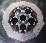 Penrose tiling in the ground floor of CC-III Penrose tiling in CC-3, IIIT Allahabad.jpg