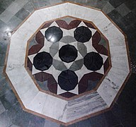 Penrose tiling in CC-3, IIIT Allahabad.jpg