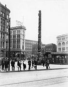 Looking southeast circa 1924; a particularly good view of the totem pole. Photo by Asahel Curtis. Annotated.