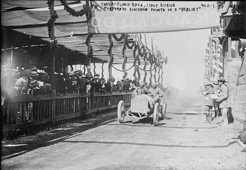 File:Porporato in a Berliet finishing fourth at Targa Florio 1908.jpg