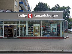 Praha Vrsovice Vrsovicka 70 Kanzelsberger.jpg
