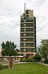 Бұлтты күнде Price Tower