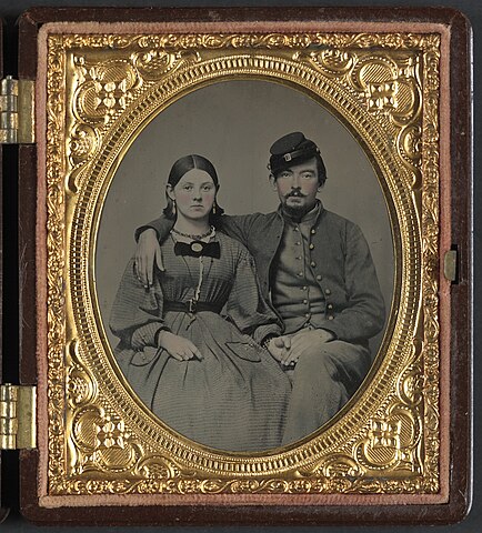 434px-Private_Edward_A._Cary_of_Company_I,_44th_Virginia_Infantry_Regiment,_in_uniform_and_his_sister,_Emma_J._Garland_nÃ©e_Cary_LOC_7029382503.jpg (434Ã480)