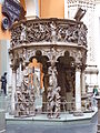 Pulpit by Giovanni Pisano (V&A cast)