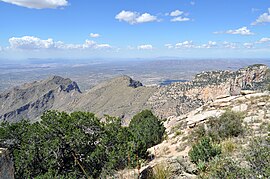 Güneydoğudan Pusch Ridge.jpg