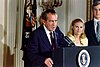 Richard Nixon żegna się z personelem Białego Domu
