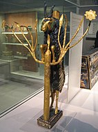 Kamer 56 - De 'Ram in a Thicket'-figuur, een van een paar, uit Ur, Zuid-Irak, ca.  2600 voor Christus