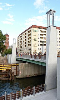 Rathaus Bridge bridge in Berlin